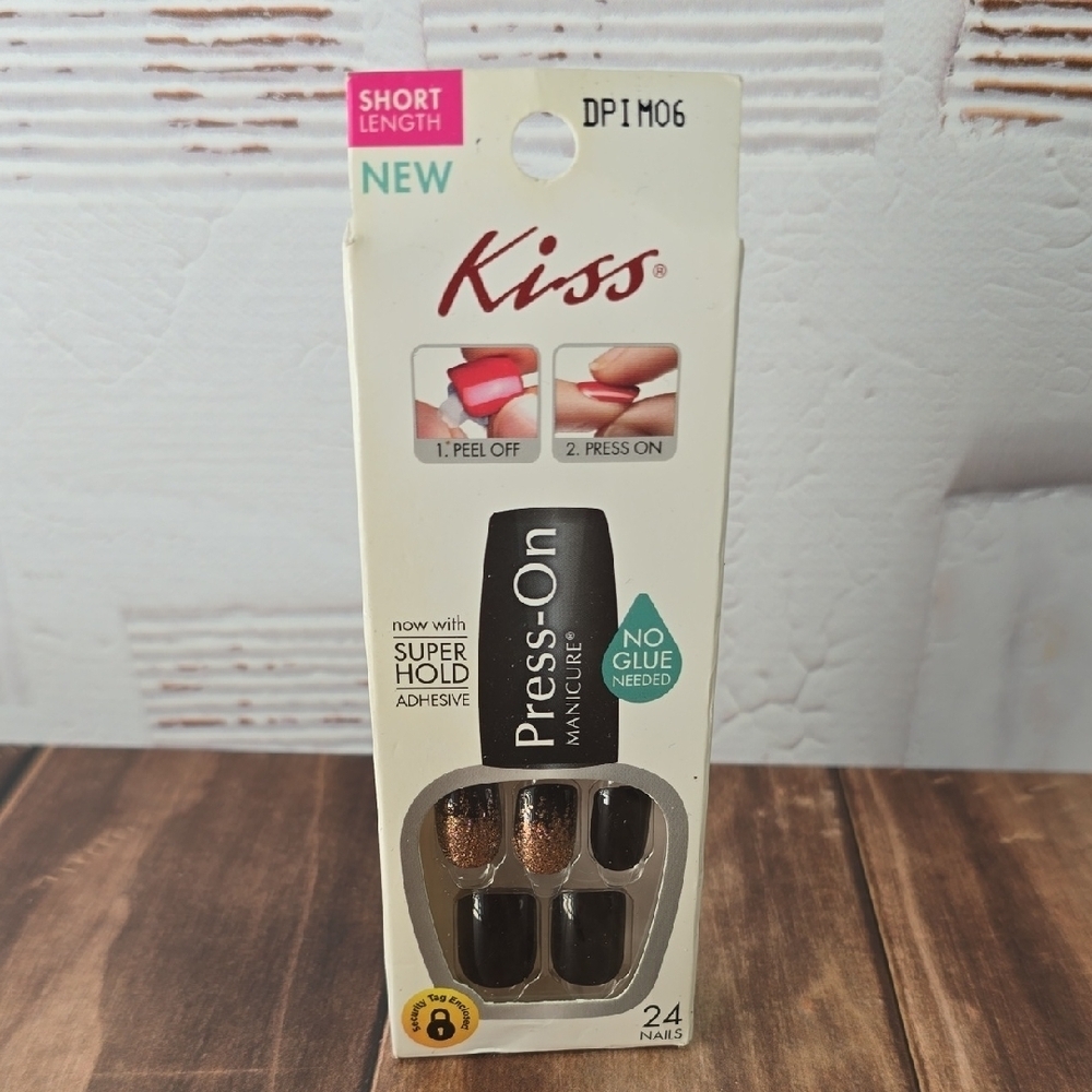 KISS-N103-2 | BLACK GOLD GIITTER PRESS-ON NAILS
